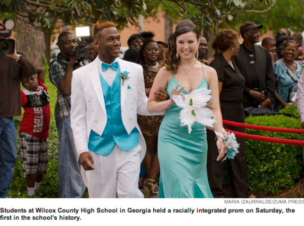 MARIA IZAURRALDE:ZUMA