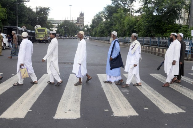 BN-PQ148_08030P_M_20160830231231