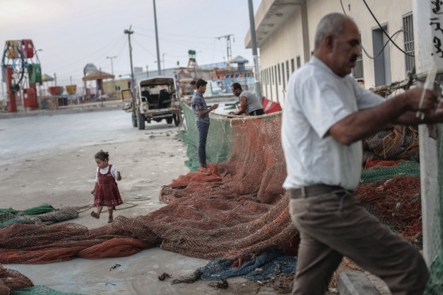 bn-qu450_pod111_m_20161114145030