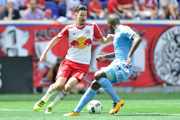 MLS 2016 - New York defeats New York City FC