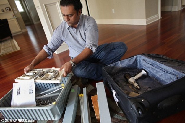 3c00e22800000578-4103046-image-a-43_1483997941691